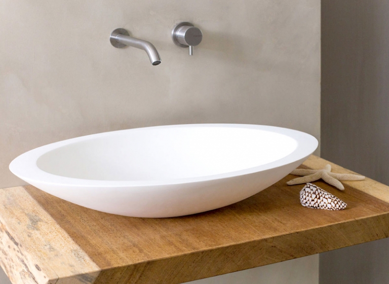 lavabo-moderne-ovale-poser-cocoon-bowl-solid-surface-jessie-verdonschot-seb-ackerstaff