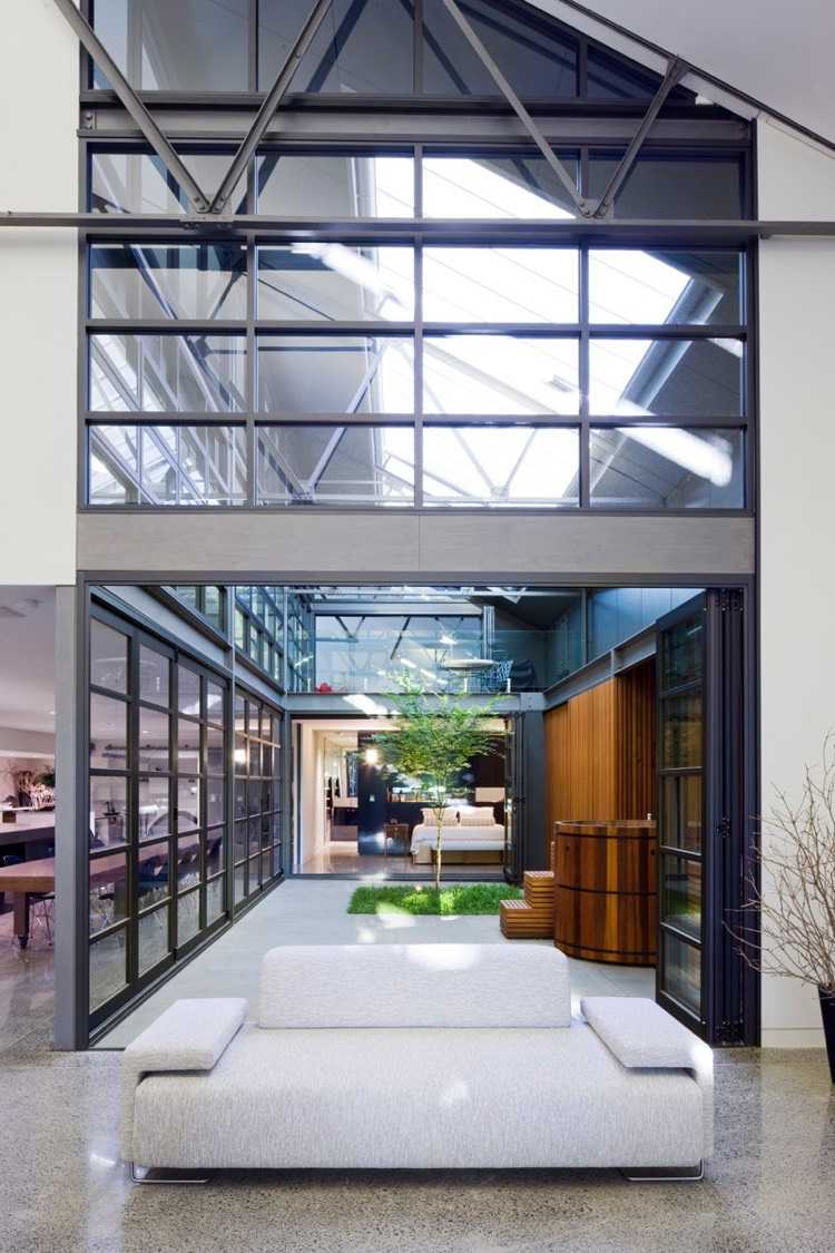 Verrière extérieure atelier pour conférer à la maison un aspect ...