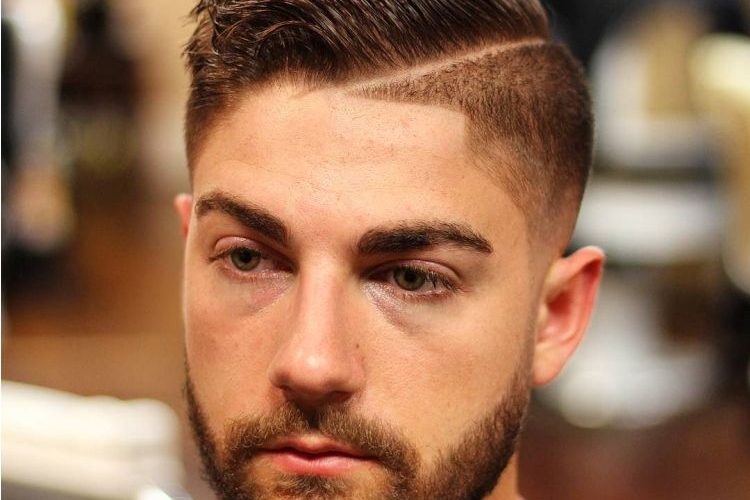 Coupe de cheveux homme dégradé avec trait, comment l'adopter?