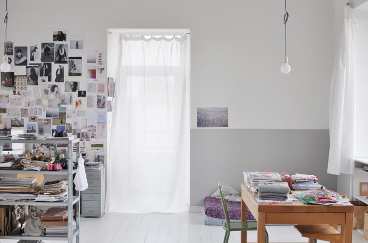 idee-deco-peinture-interieur-maison-mur-bicolore-gris-perle-blanc