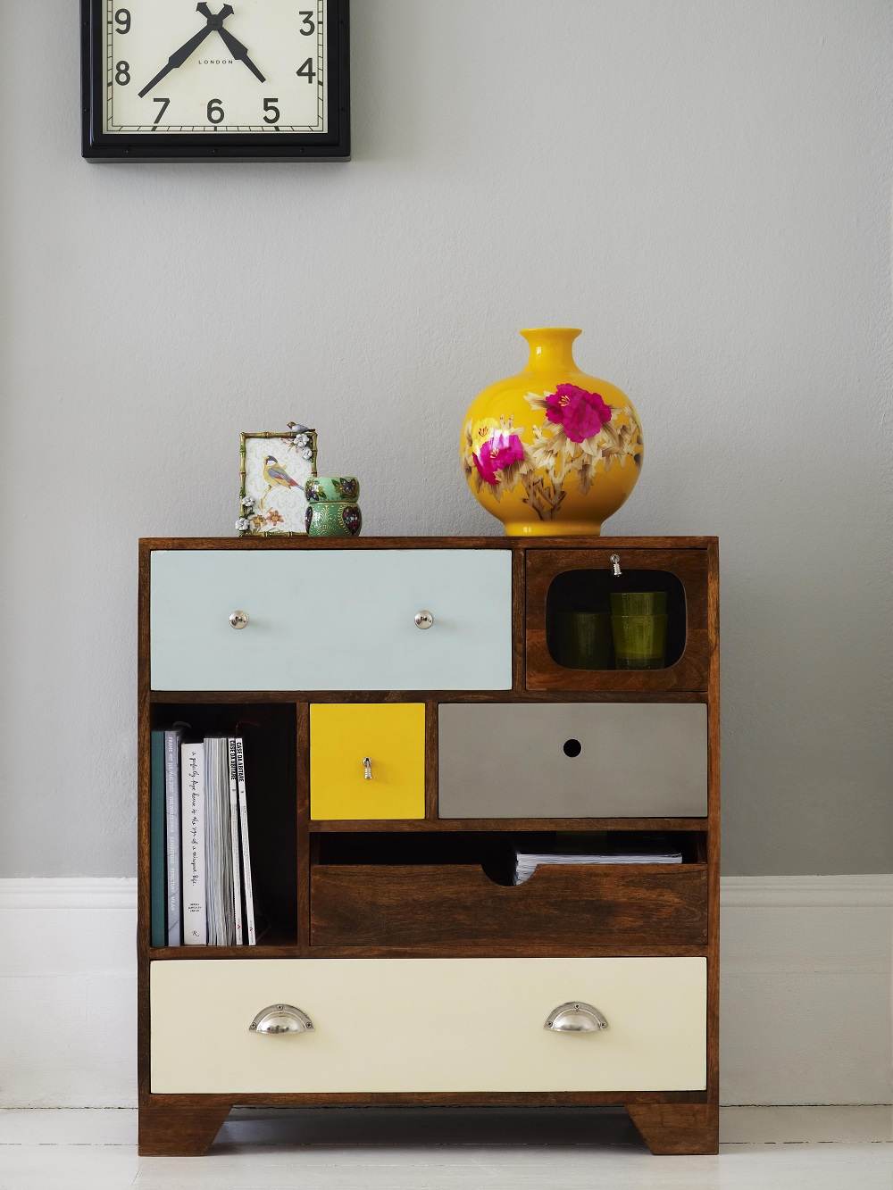Relooker meuble ancien : astuces déco et photos inspirantes