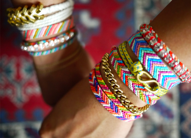 DIY bracelet-amitié-bracelet-brésilien-motif-chevron-diagonales