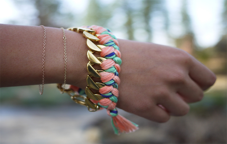 DIY bracelet-brésilien-revisité-moderne-couleurs-pastel-déco-chaîne