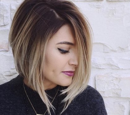 balayage-ombre-blond-clair-cheveux-bruns-carré-plongeant