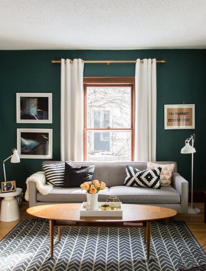 idee-decoration-peinture-salon-vert-canard-meubles-scandinaves-vintage