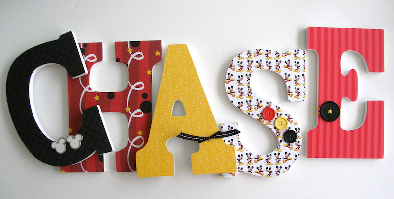 lettres-décorées-noir-rouge-jaune-blanc-inspiré-Mickey-Mouse