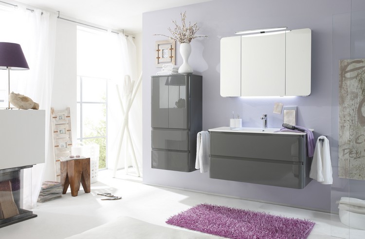 meuble-salle-bain-moderne-pelipal-evo-meubles-gris-tapis-rose