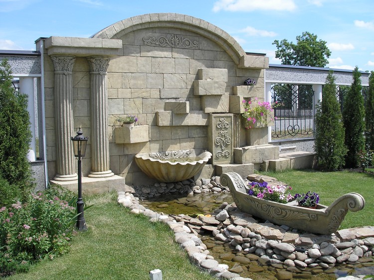 sculpture-moderne-décorer-bassin-eau-barque-pierre-naturelle
