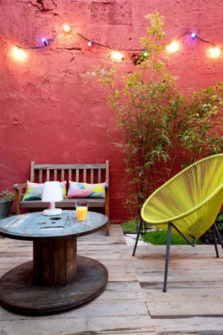 touret-table-basse-idées-jardin-terrasse-chaise-acapulco-sol-bois