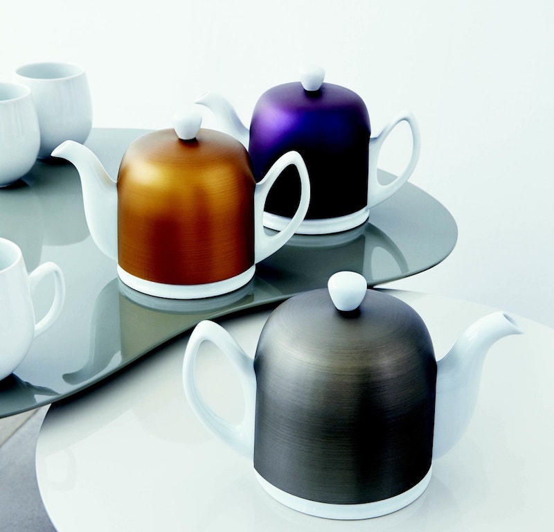 ustensiles-cuisine-déco-pratiques-théière-porcelaine-design-élégant-moderne-fois