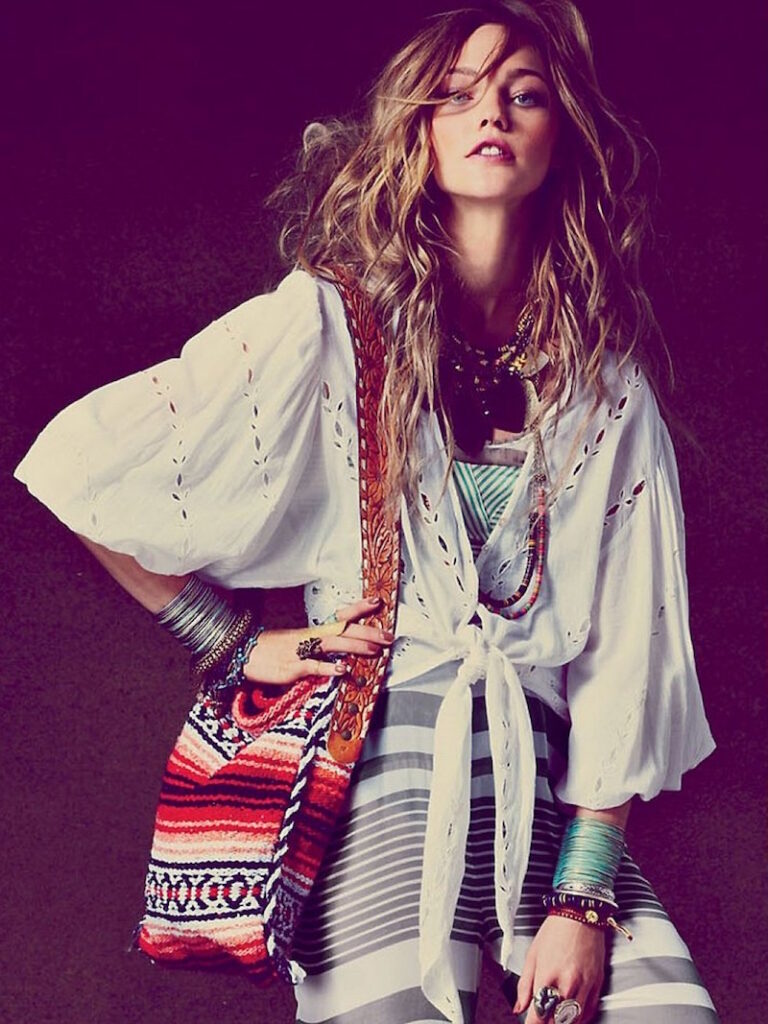 vetement-femme-style-bohème-sac-épaule-accessoires-boho-chic