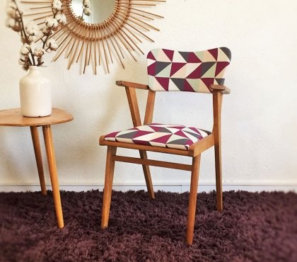 fauteuil-Bridge-relooké-style-vintage-tissu-motifs-rétro-chic
