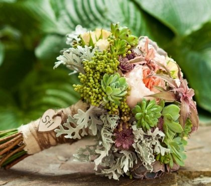 composition-florale-mariage-bouquet-champêtre-plantes-succulentes