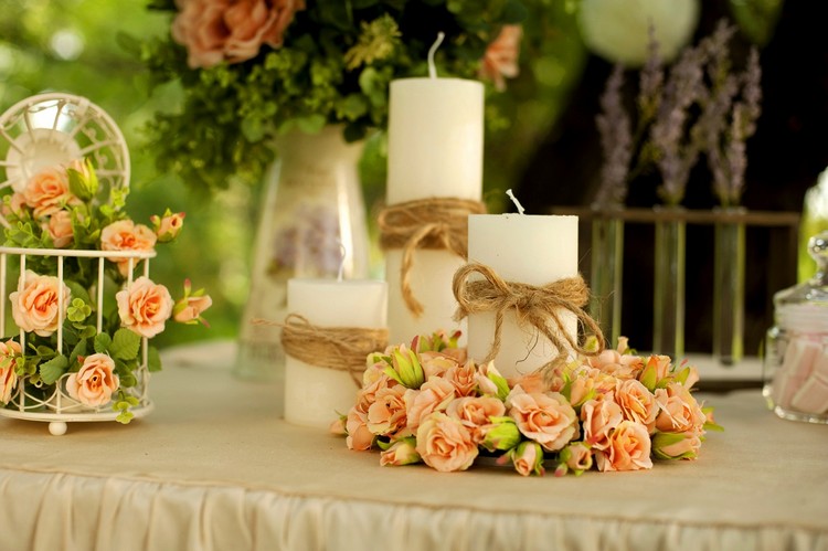 composition-florale-mariage-idées-shabbyc-chic-bougies