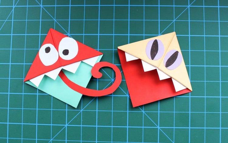 DIY origami : marque page en forme de petits monstres