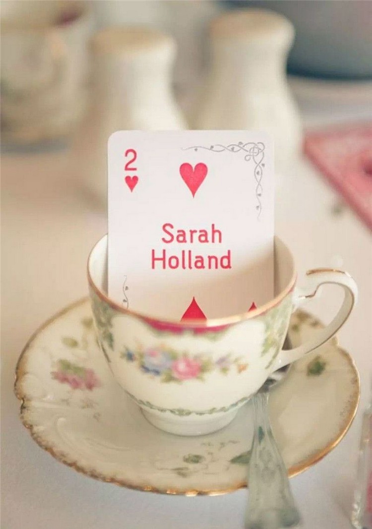 marque-place-mariage-idées-carte-tasse-porcelaine