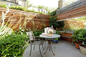 miroir-jardin-grand-miroir-agrandir-espace