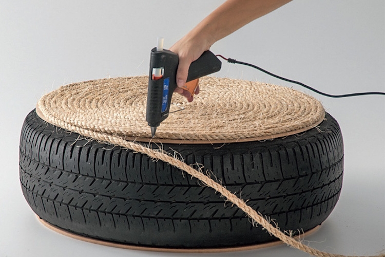 fabriquer-pouf-ottoman-pneu-corde-étape-6