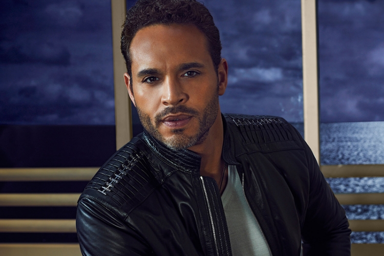 les-plus-beaux-hommes-du-monde-Daniel-Sunjata