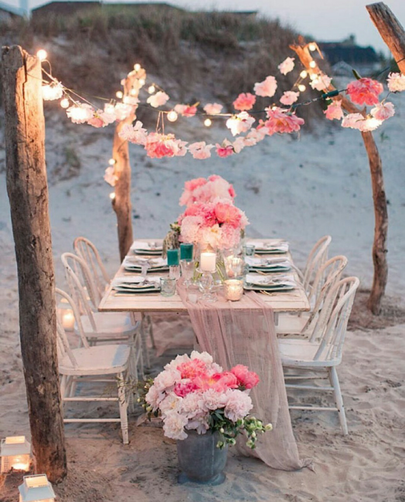 mariage-plage-bohème-idées-décoration-florale