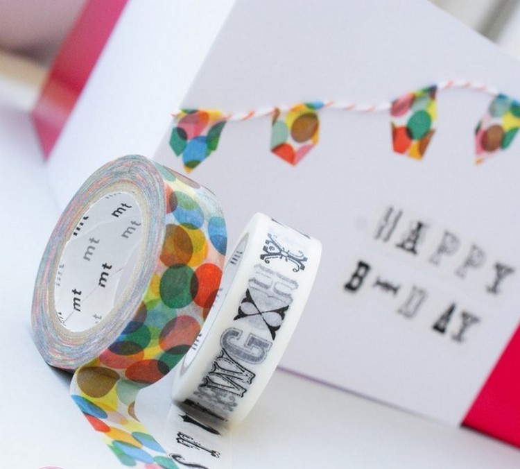 DIY carte anniversaire materiaux-enfant-bricolage-washi-tape-creativite