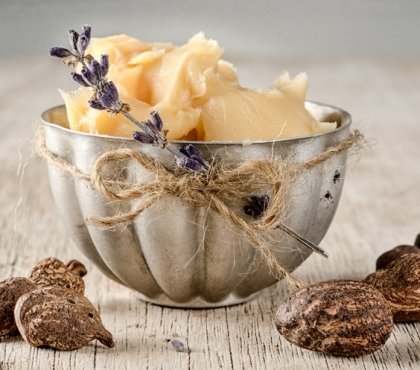 beurre-de-karité-origine-bienfaits-astuces-produit-naturel