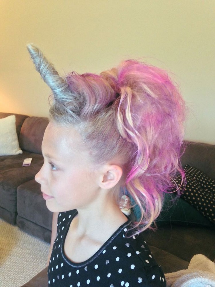 maquillage-halloween-enfant-unicorn-cheveux