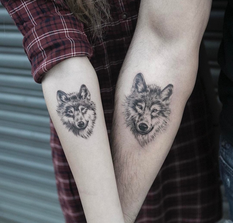 tatouage-loup-femme-tatouage-coupe-tête-loup