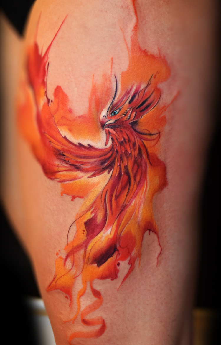 tatouage-phoenix-femme-cuisse