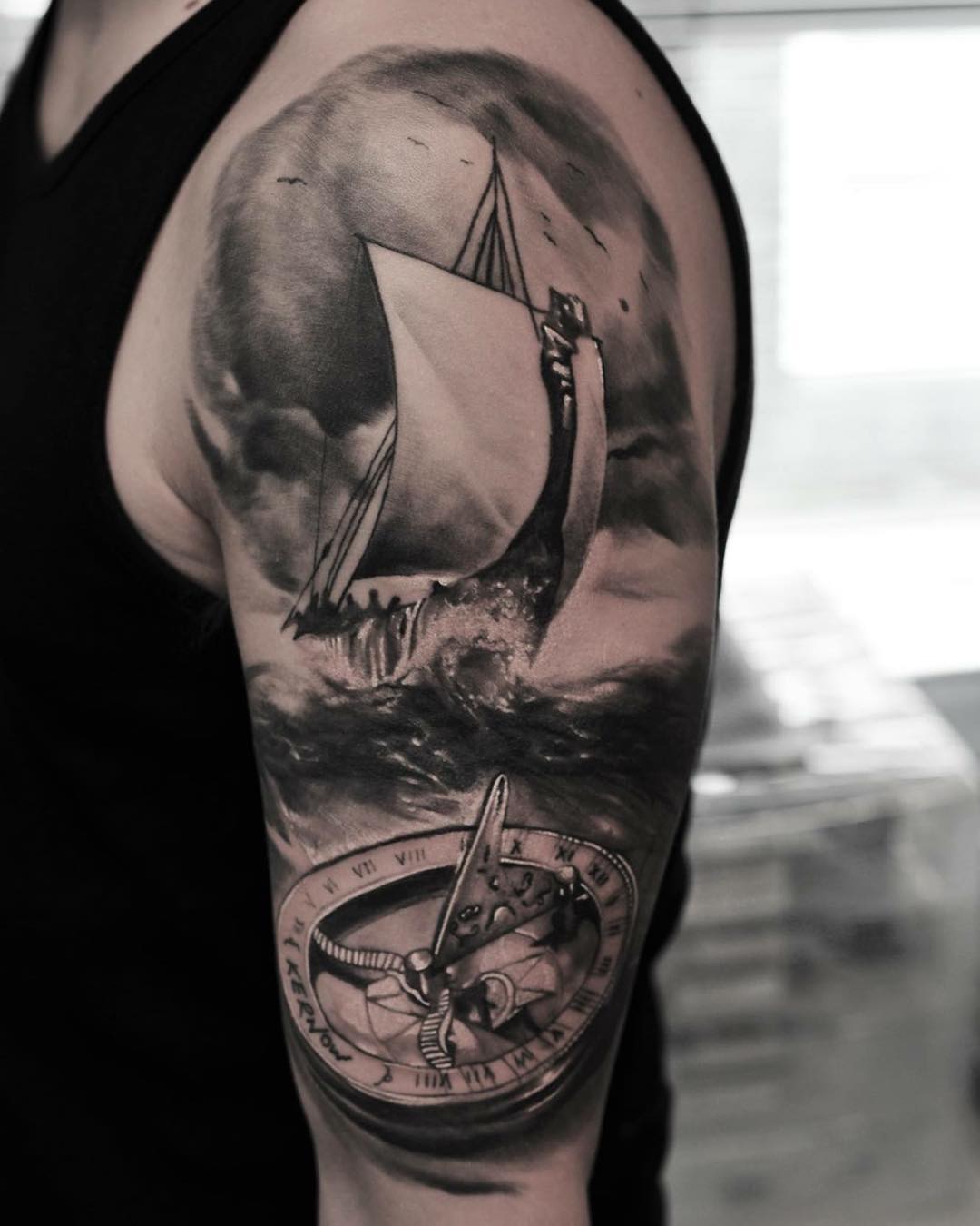 tatouage-viking-dos-idées-ancre