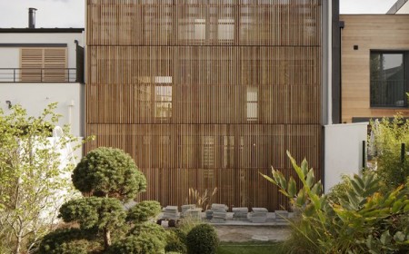 volets-papillon-bois-brise-soleil-brise-vue-moderne-Maison-M