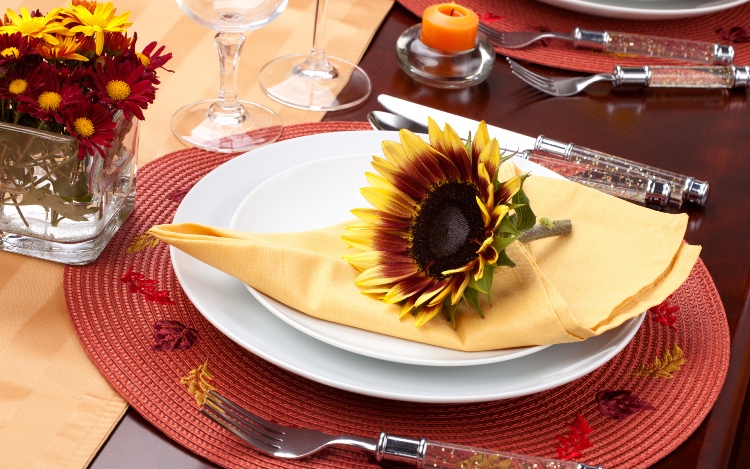 décoration-thème-automne-serviettes-table