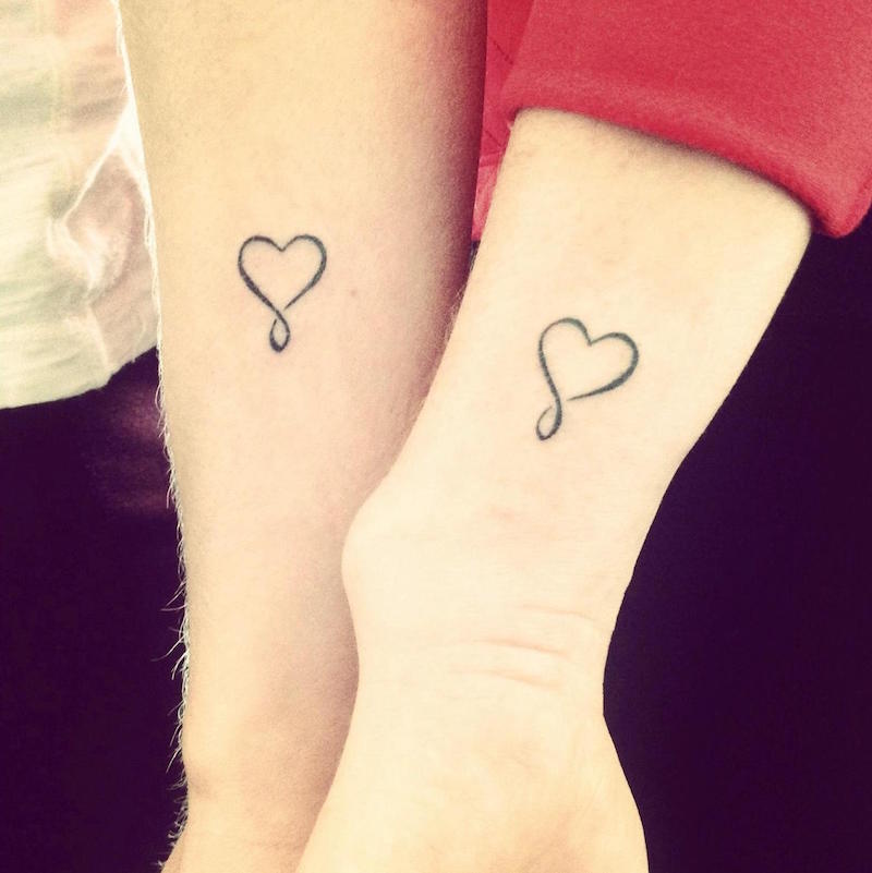 idée-tatouage-couple-infini-couer-2-en-1