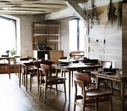 mobilier-scandinave-vintage-salle-restaurant
