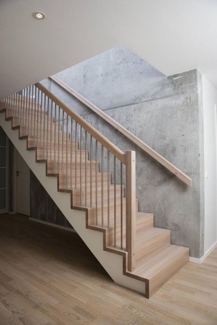 rampe-escalier-bois-main-courante-bois-peinture-effet-beton