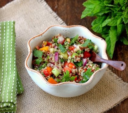 recette-taboulé-quinoa-tomates-concombres-oignon-persil