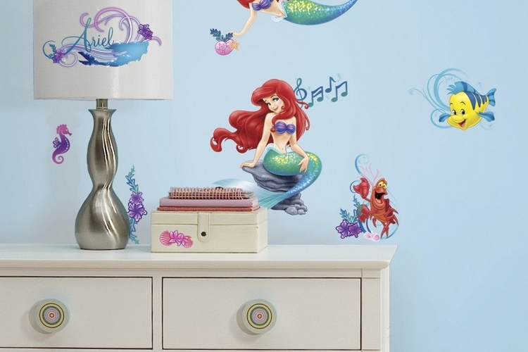 Stickers chambre bébé – déco magique Disney pour votre loulou