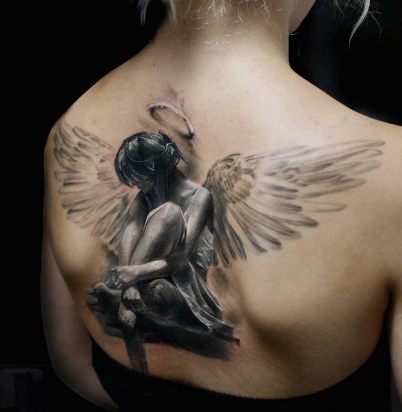 tatouage-3d-ange-super-réel-dos