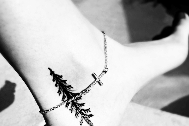 Tatouage arbre et tatouage arbre de vie : signification et inspirations