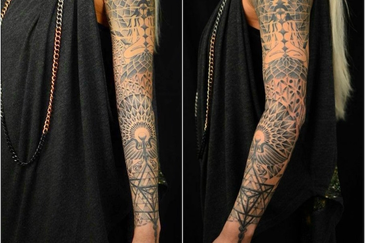 Tatouage bras femme - nos coups de cœur pour votre tatouage manchette
