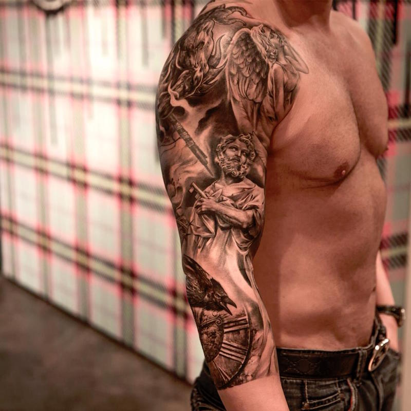 tatouage-bras-homme-niki-norberg-images-réalistes