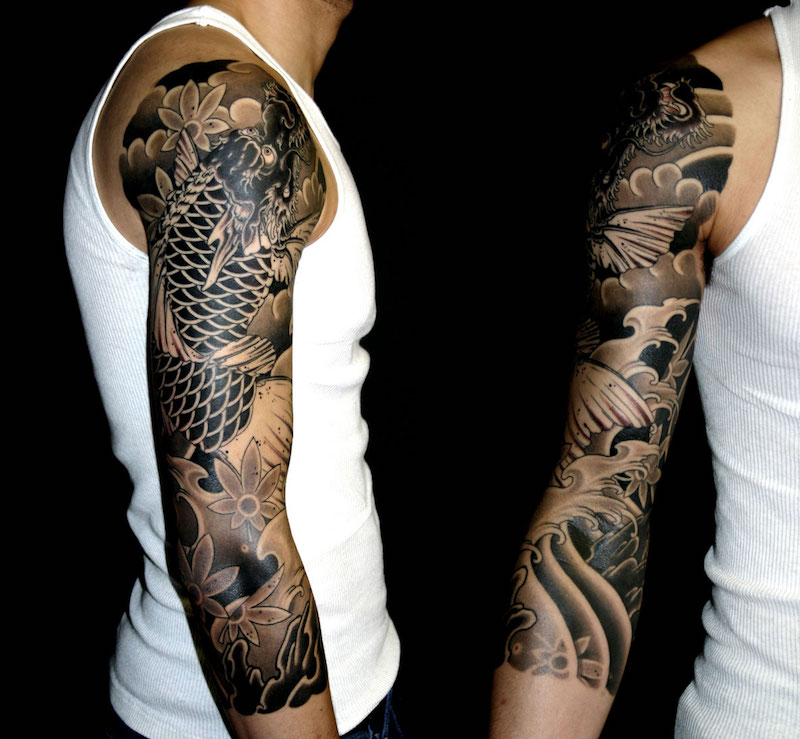 tatouage-bras-homme-style-japonais-sans-couleur