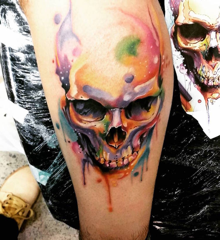 tatouage tête de mort couleur-style-aquarelle