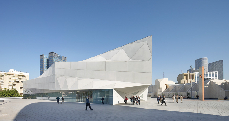 architecture-contemporaine-origami-bâtiment-musée-Art-Tel-Aviv