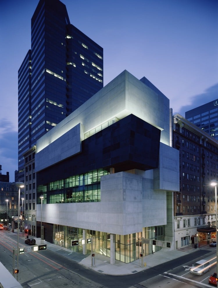 architecture déconstructiviste Contemporary-Arts-Center-Ohio-par-Zaha-Hadid