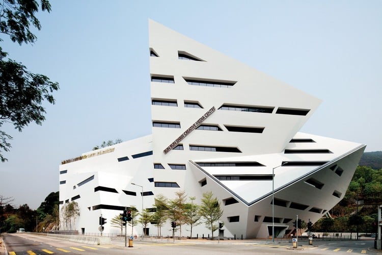 architecture-déconstructiviste-media-center-par-Daniel-Libeskind-à-Hong-Kong