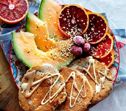 crepes-vegan-exotiques-garniture-orange-framboises-melon