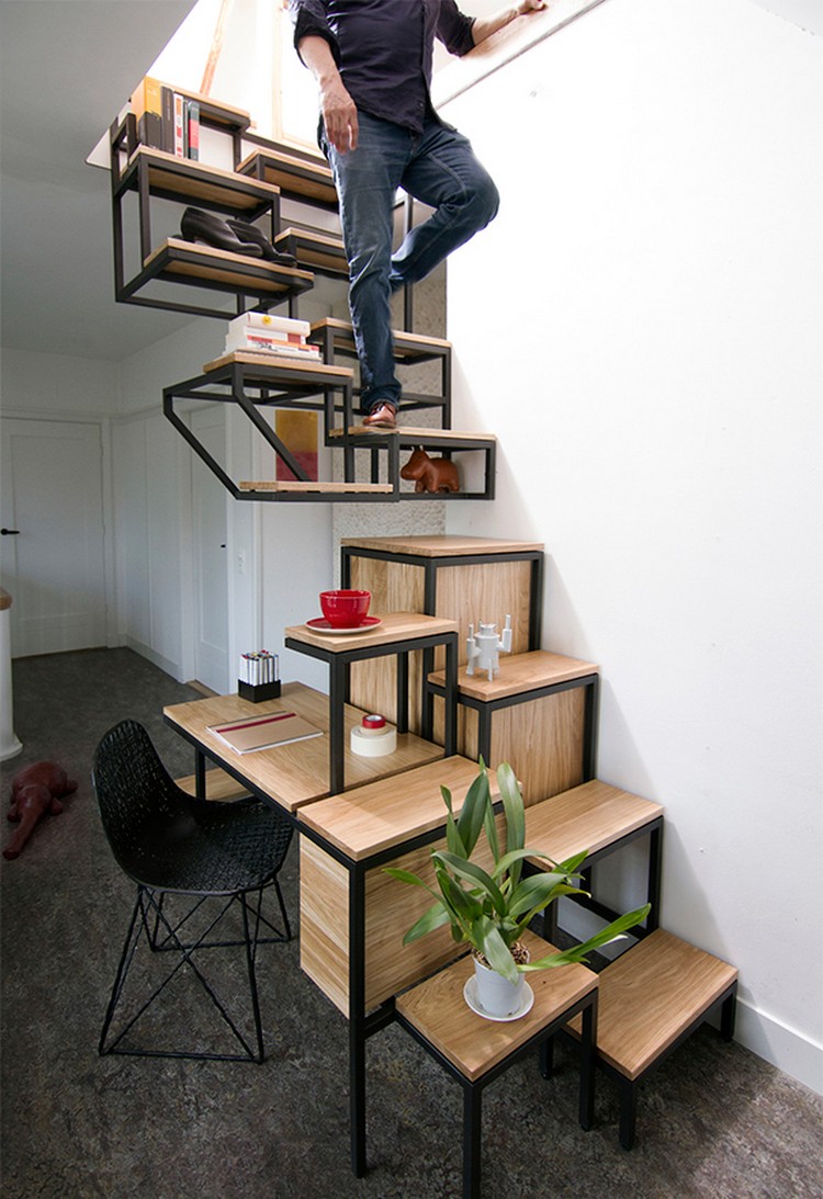 escalier-intérieur-moderne-asymétrique-idée-rangement-bois-métal