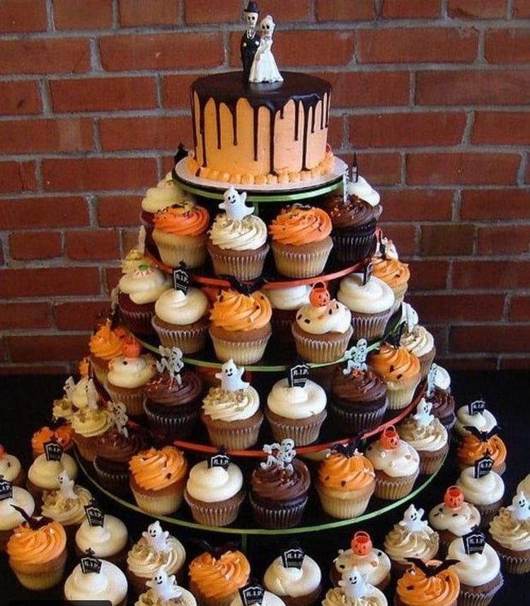 mariage-thème-tarte-gâteau-hallowedding-idées-citrouilles-cupcakes