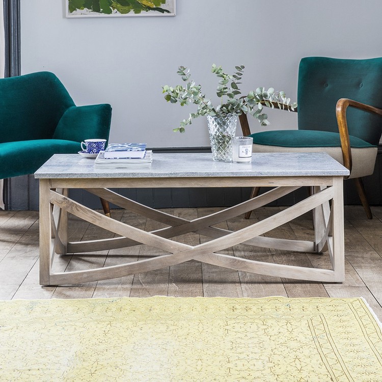 meuble-en-pierre-naturelle-table-en-bois-et-pierre-fauteuils-bleu-canard
